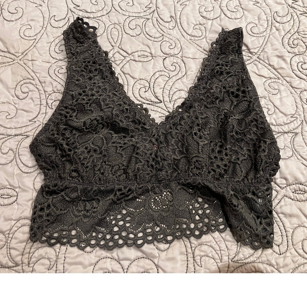 Altar'd State Intimates Gray Floral Lace Bralette V-Neck Scalloped Medium